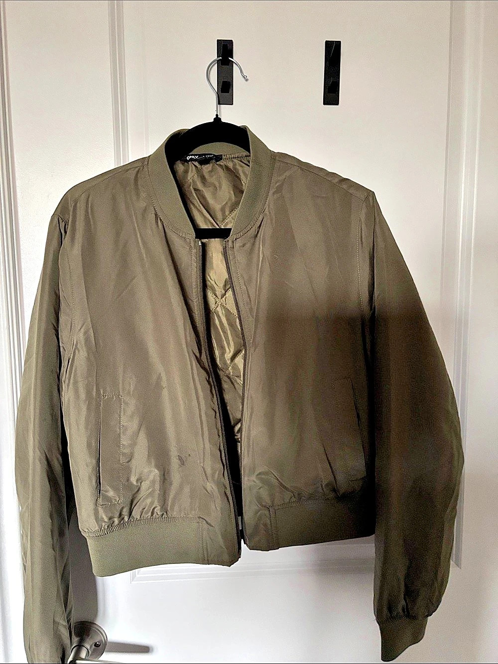 ONLY Bomber Jacket in Brown Size Small Like New